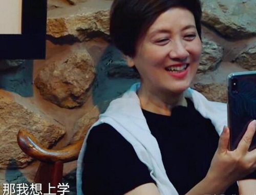 张国立邓婕几个孩子