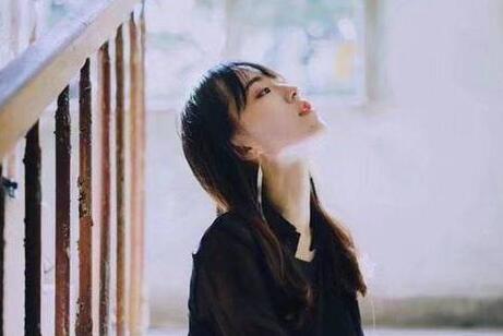 女人开始疏远一个男人的表现