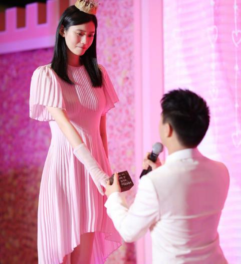 何猷君奚梦瑶结婚了吗