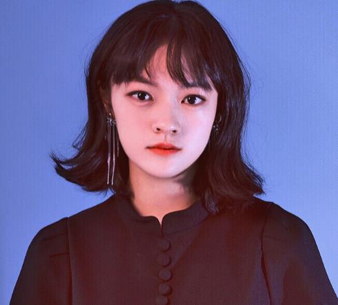 文淇是怎么出道的