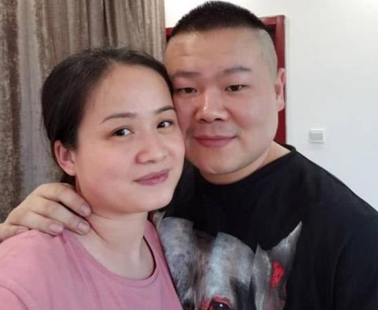 岳云鹏的老婆是干什么的