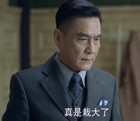 谍战深海之惊蛰费正鹏是好是坏