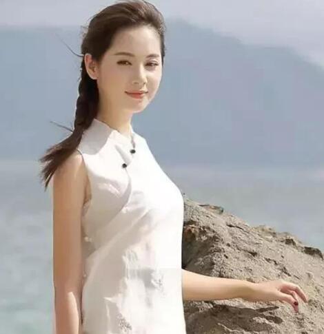 一个女人缺爱的表现