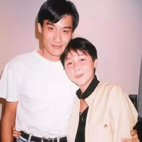 一路成年梁家辉老婆是谁