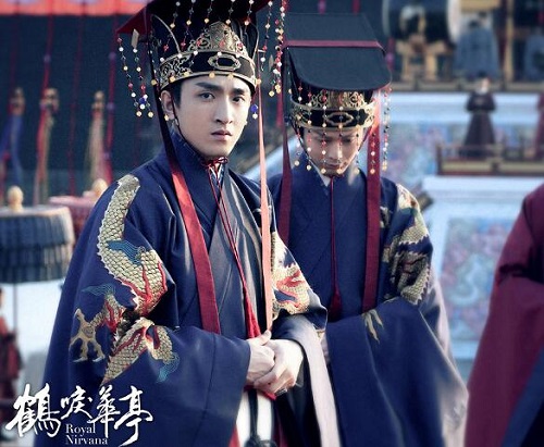 鹤唳华亭最后谁当皇帝了
