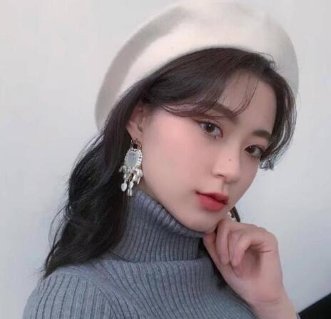 性冷淡风适合什么发型