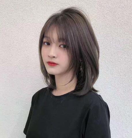 性冷淡风适合什么发型