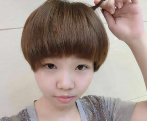 蘑菇头适合什么脸型