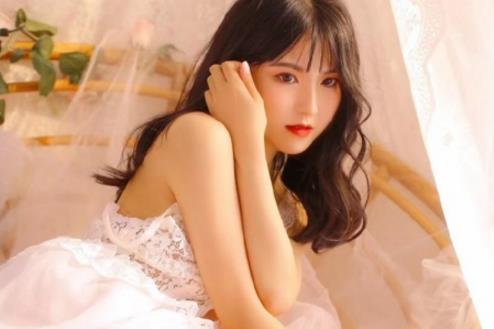 漂亮女保姆