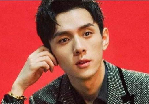 李佳琦为什么会如此成功