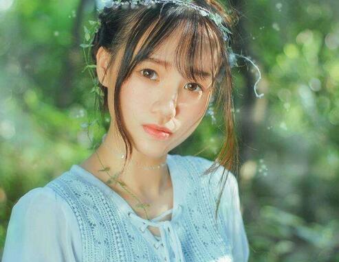新搬来的女邻居