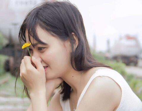 新搬来的女邻居