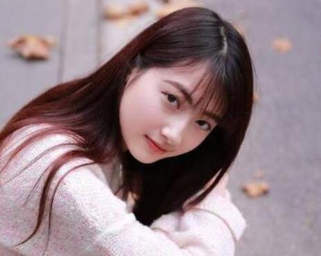 新搬来的女邻居