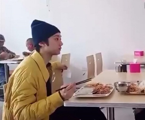 亲爱的客栈第三季赖冠霖是哪一期