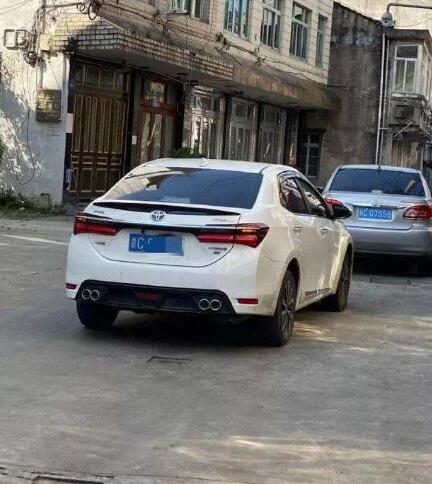 临盆孕妇被司机赶