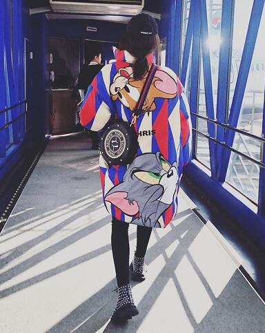 娜扎彩色棉服什么牌子的