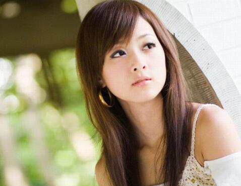 婚外情人还有别的女人的表现