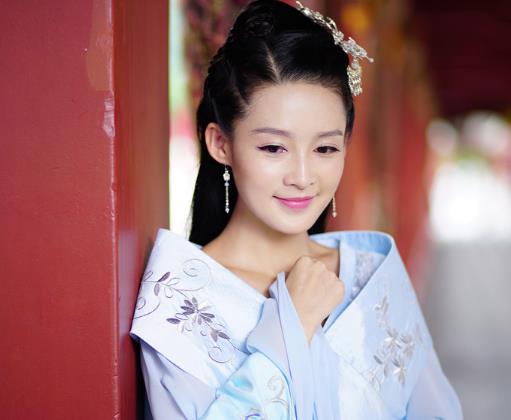 李沁为什么不温不火