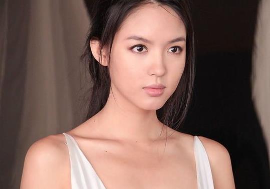 张梓琳为什么不能做超模