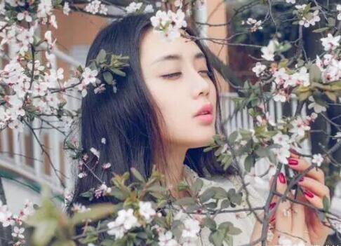 女人不吵不闹了沉默了