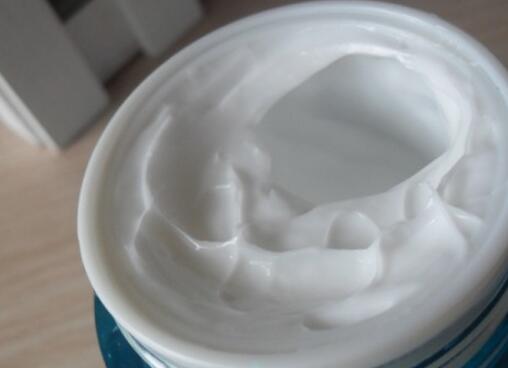 水乳霜可以不用一套吗