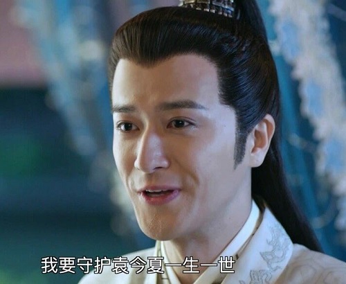 锦衣之下上官曦喜欢谁