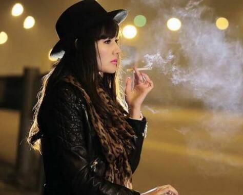 善良女秘书的目的