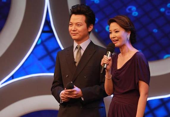 任鲁豫和鲁豫什么关系