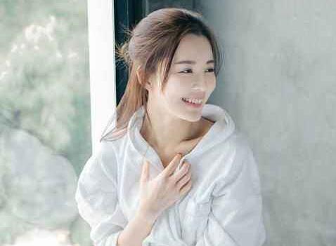 男生觉得配不上女生的表现