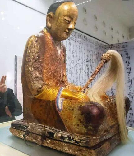 肉身佛像是怎么形成的