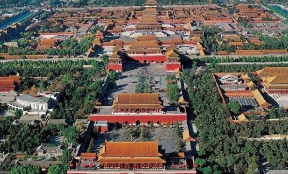 故宫是哪个皇帝建的