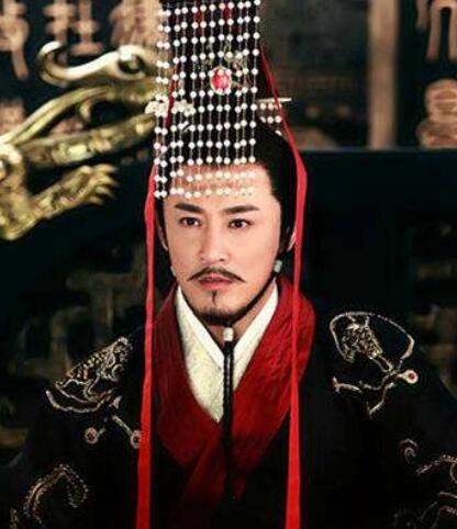 汉武帝灭了自己三族