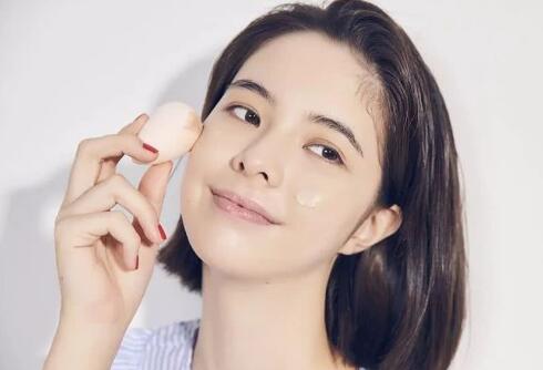 没有清洗剂怎么洗美妆蛋