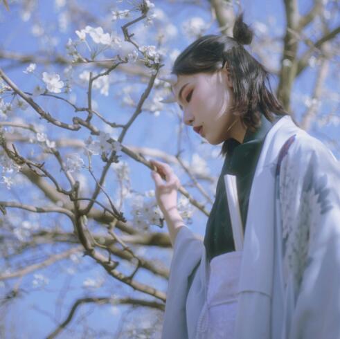 和别的男人做了一上午