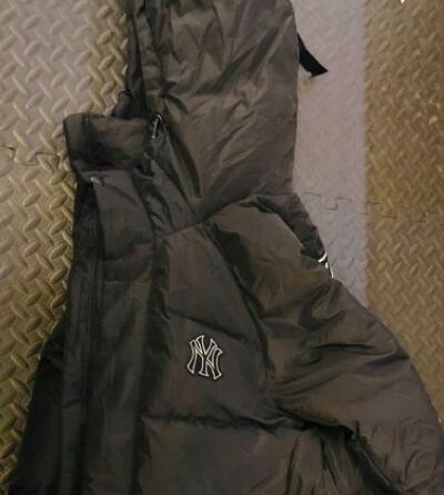 mlb羽绒服怎么辨别真假