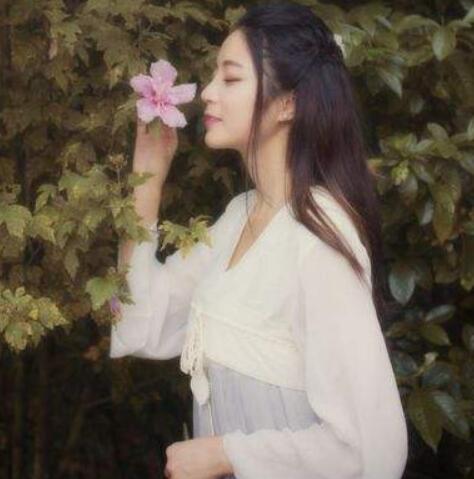 女生在暗示想和你分手的表现