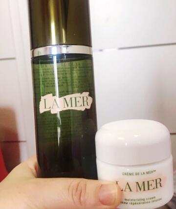 海蓝之谜精粹水怎么打开