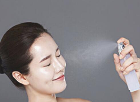 定妆喷雾是干什么用的
