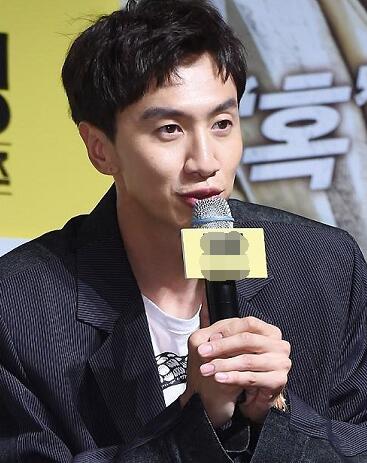李光洙因交通事故受伤