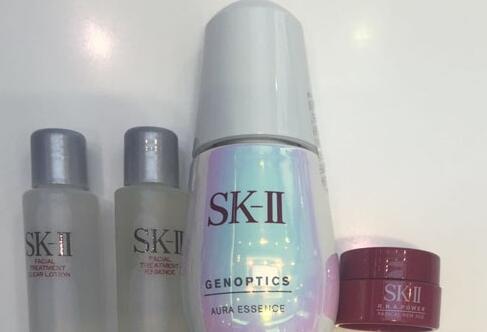 sk2小灯泡早晚都要用吗