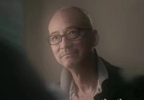 完美关系舒晴儿子的父亲是谁