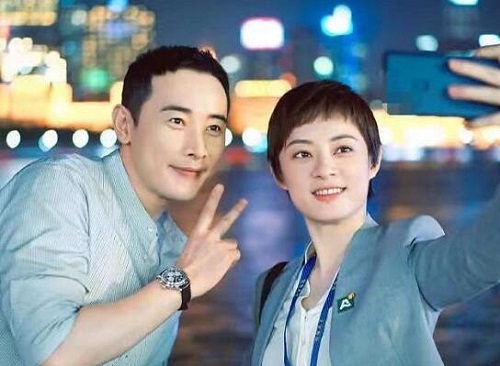 完美关系和安家是一个导演吗