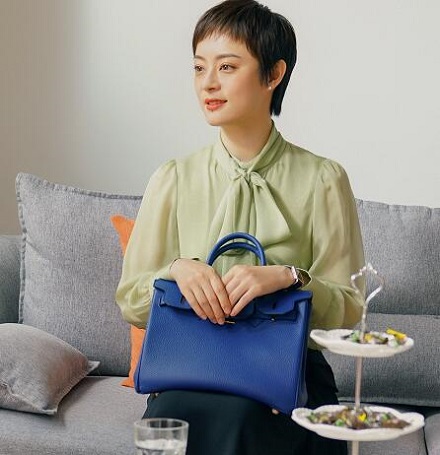安家房似锦蓝色包包是什么牌子