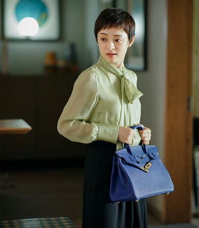 安家房似锦蓝色包包是什么牌子