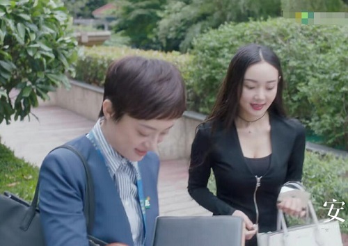 安家鲁大师秘书扮演者是谁