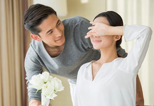 女人真正爱上男人的表现