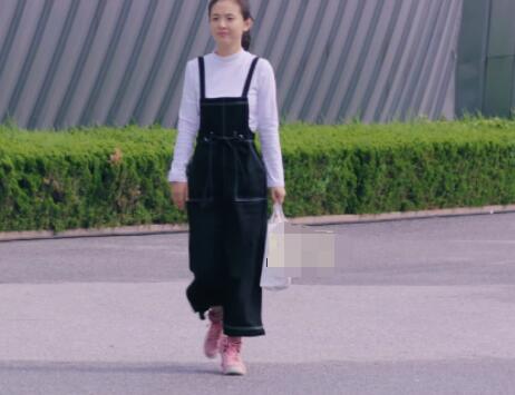 冰糖炖雪梨棠雪同款衣服品牌