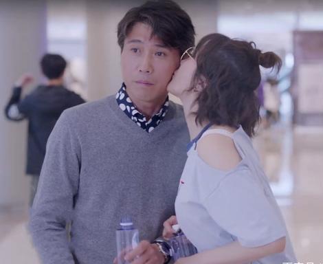 如果岁月可回头区晓鸥喜欢谁