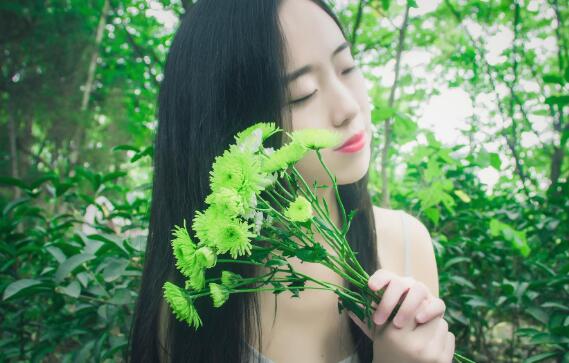 男友是个闷葫芦从不主动找我