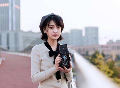 男生故意无视一个女生